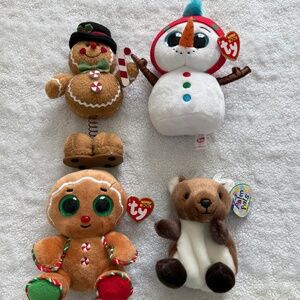 Holiday Plush - bundle of 4 NWT